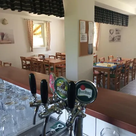 Na Podlesi Ve Zlate Korune Guest house *