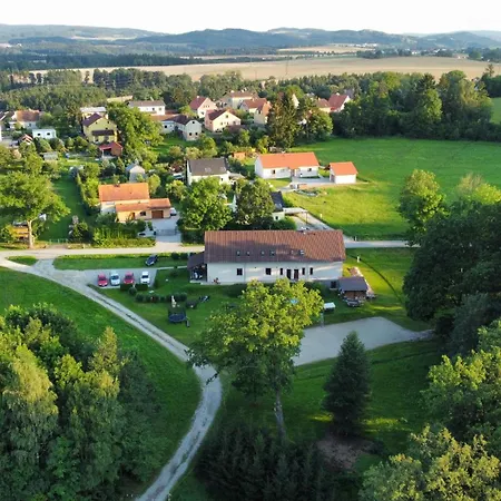 Na Podlesi Ve Zlate Korune Guest house Zlata Koruna