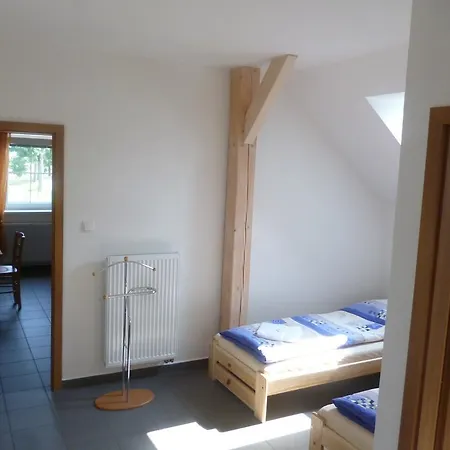 Na Podlesi Ve Zlate Korune * Zlata Koruna