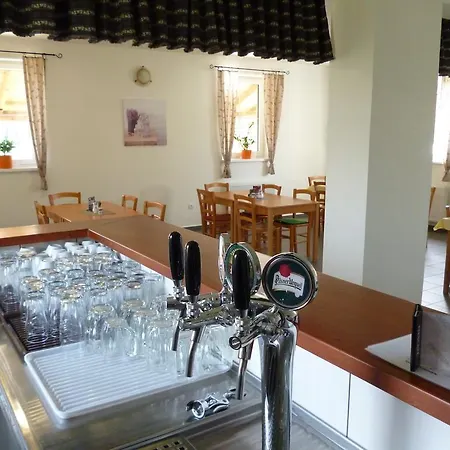 Na Podlesi Ve Zlate Korune Guest house Zlata Koruna