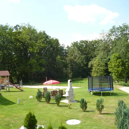 Na Podlesi Ve Zlate Korune * Zlata Koruna