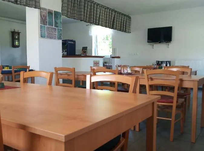 Na Podlesi Ve Zlate Korune 3* Zlatá Koruna