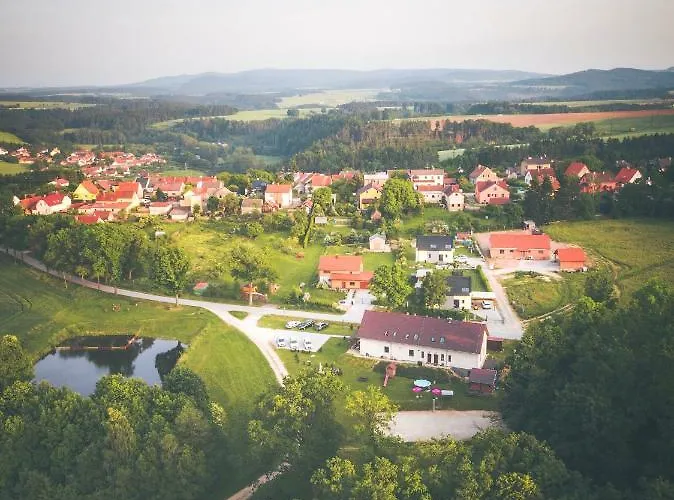 Na Podlesi Ve Zlate Korune Zlatá Koruna